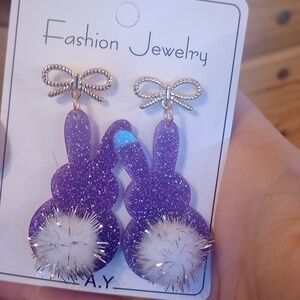 ♥️C🐰 Individually $10 Or Bundle 5/$20 Purple Bunny Easter Earring 💜
